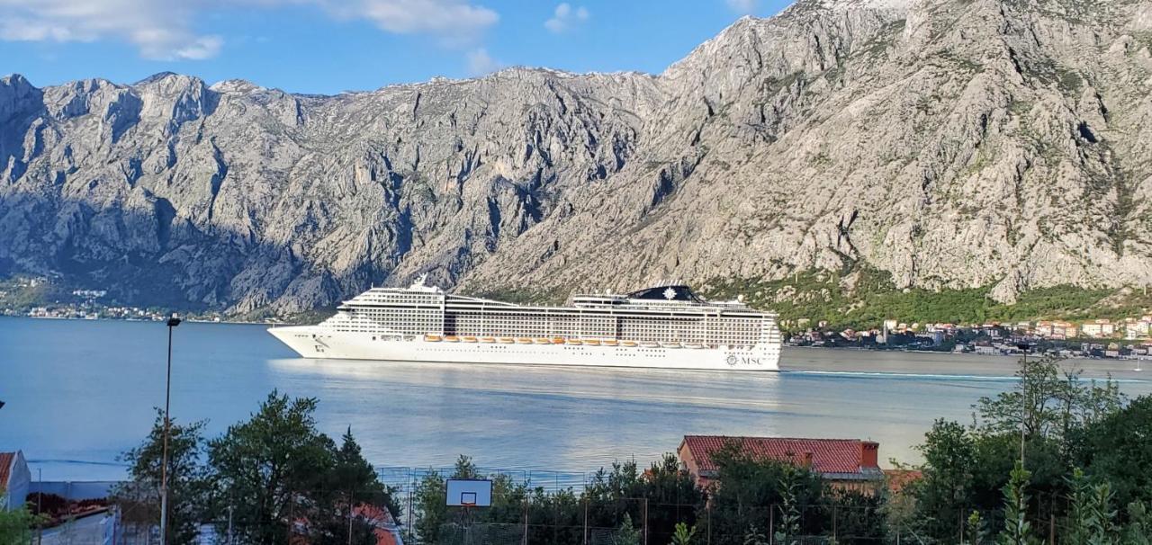 Apartman Barbara Kotor Luaran gambar